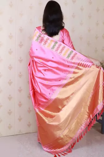 Pink woven design zari silk blend handloom kanjeevaram saree