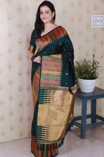 Green woven design zari silk blend handloom kanjeevaram saree