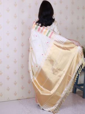 Cream zari silk blend handloom kanjeevaram saree 3