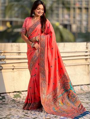 Peach floral zari silk blend designer banarasi saree 4