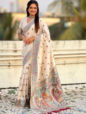 Cream floral embroidered silk blend designer banarasi saree 1