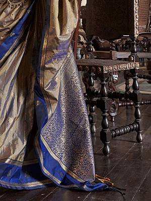 Gold woven design zari tussar saree 5