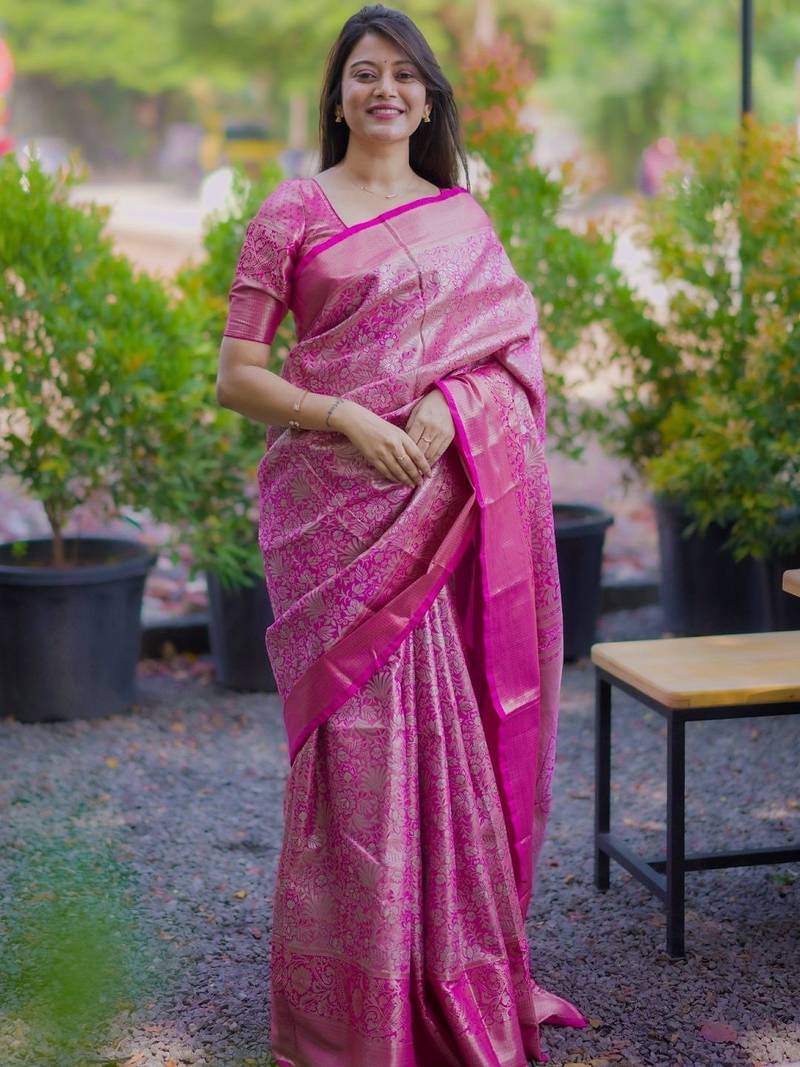 Magenta pink kanchipuram silk zari weaving matching blouse piece & sarees