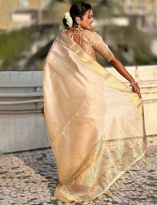 Cream woven design tissue tussar saree 3
