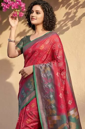 Red woven design zari silk blend handloom pochampally saree