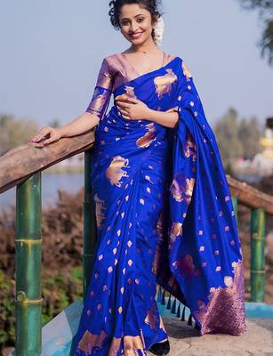 Violet woven design zari silk blend banarasi saree 1