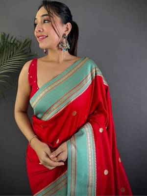 Red floral zari silk blend designer banarasi saree 2