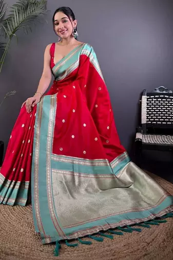 Red floral zari silk blend designer banarasi saree