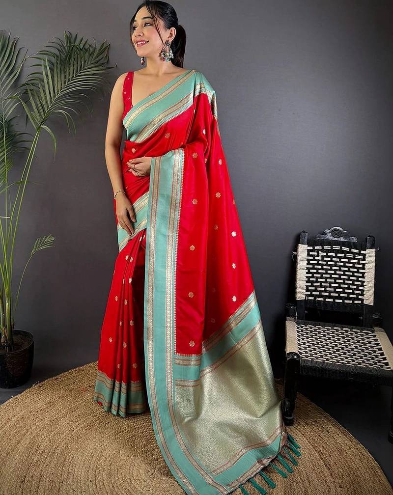 Red floral zari silk blend designer banarasi saree