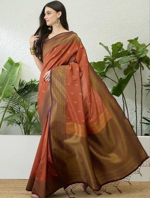 Rust rust soft silk zari weaving contrast blouse piece & sarees 3