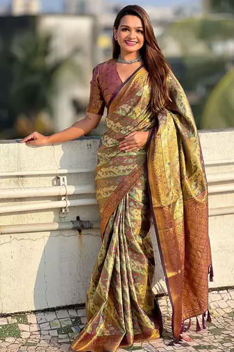 Maroon women woven design kanjeevaram saree