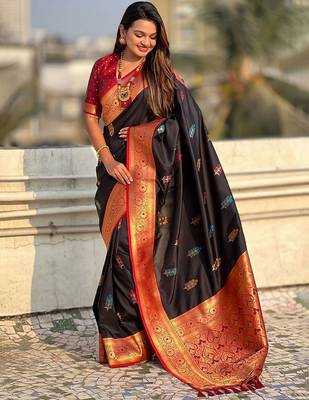 Black woven design zari banarasi saree 2
