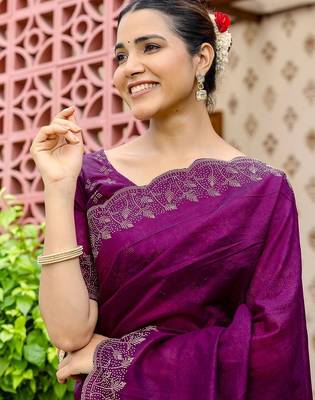 Purple embellished beads and stones tissue saree with unstitched blouse piece 5