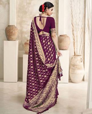 Burgundy floral woven design dyed saree 3