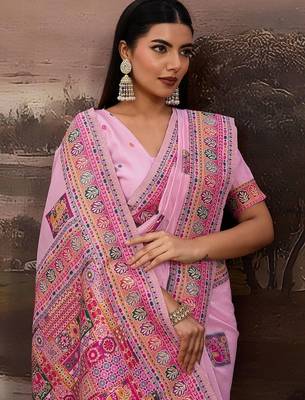 Pink ethnic motifs embroidered silk blend heavy work banarasi saree 2