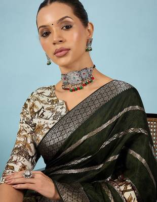 Green ethnic motifs zari silk blend handloom tussar saree 2
