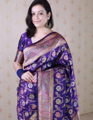 Violet woven design zari silk blend banarasi saree 2