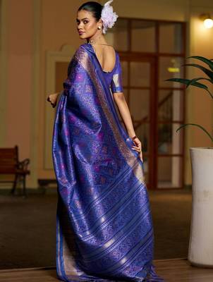 Blue floral zari silk blend designer patola saree 3