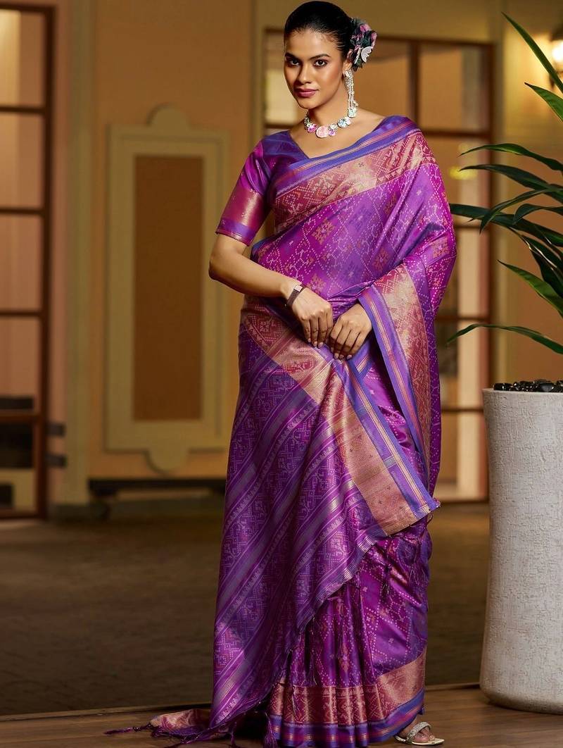 Purple floral zari silk blend designer patola saree