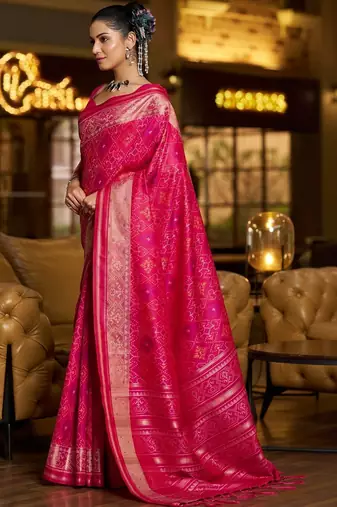 Pink woven design zari silk blend designer patola saree