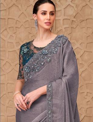 Green woven design sequinned art silk designer saree 3