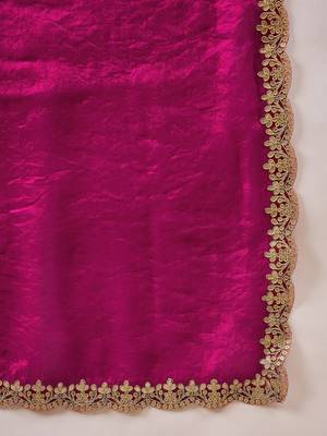 Magenta gota lace embroidered border organza saree 4