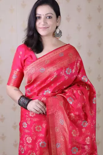 Pink woven design zari silk blend banarasi saree