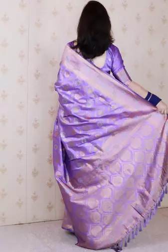Lavender woven design zari silk blend banarasi saree