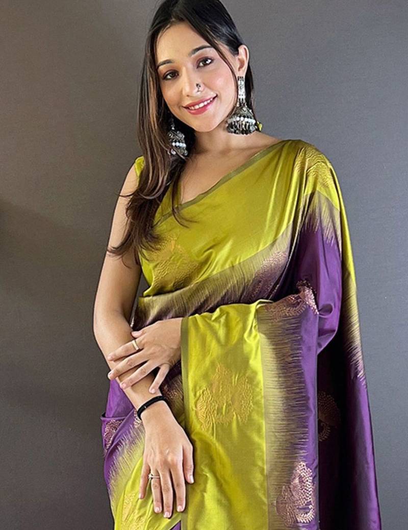 Purple woven design zari kanjeevaram saree