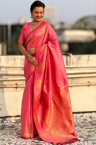 Pink woven design zari silk blend handloom saree