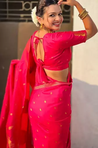 Pink ethnic motifs zari silk blend handloom saree
