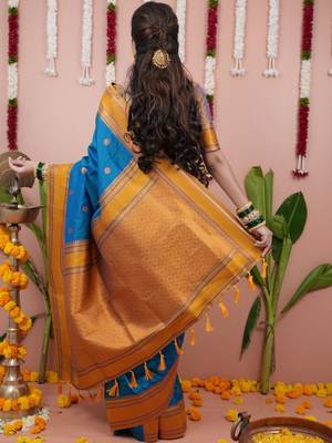 Blue woven design zari silk blend banarasi saree 3
