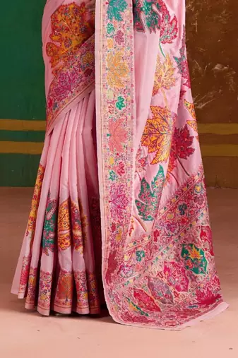 Pink floral silk blend banarasi saree