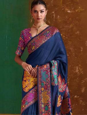 Navy blue floral silk blend banarasi saree 2