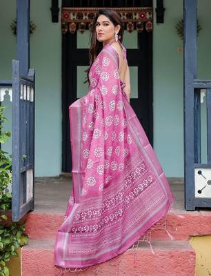 Pink floral zari  linen saree 2
