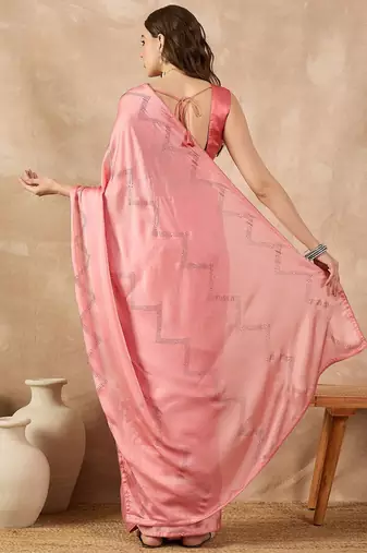 Pink embellished sequinned saree
