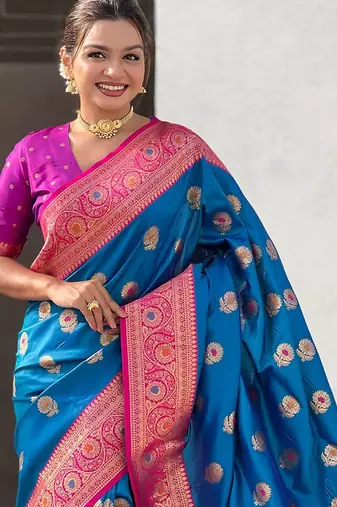 Blue ethnic motifs woven design zari kanjeevaram saree