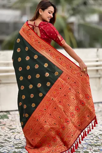 Green woven design zari kanjeevaram saree