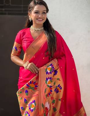 Pink woven design zari paithani saree 4