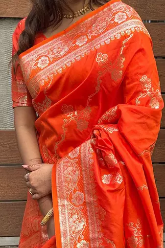 Red woven design zari silk blend banarasi saree