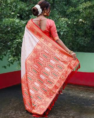 White woven design zari silk blend baluchari saree 2