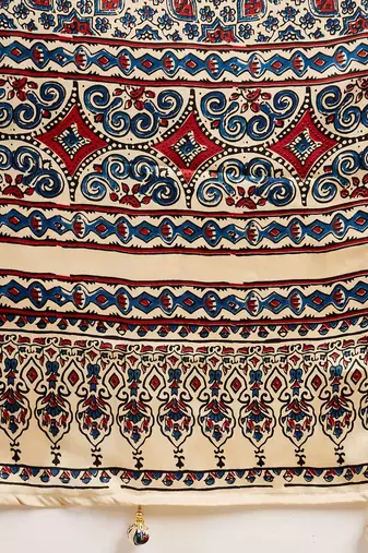 Cream ethnic motifs ajrak printed  crepe block print saree
