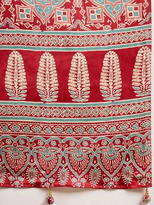 Red floral ajrak printed  crepe block print saree 5