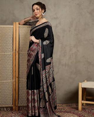Black women floral ajrak  crepe block print saree 2