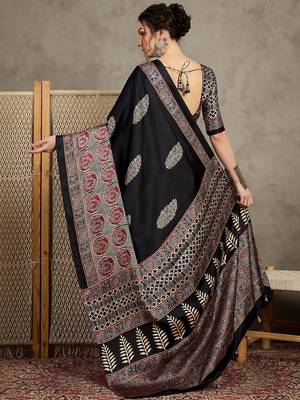 Black women floral ajrak  crepe block print saree 3