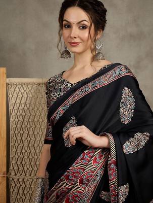 Black women floral ajrak  crepe block print saree 4