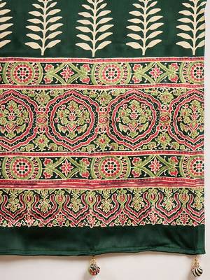 Green women floral ajrak  crepe block print saree 5