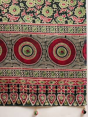 Green floral ajrak printed  crepe block print saree 5