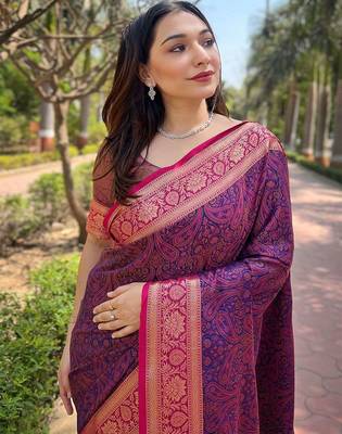 Purple woven design handloom kanjeevaram saree 3