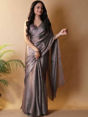 Grey saree with blouse piece 1